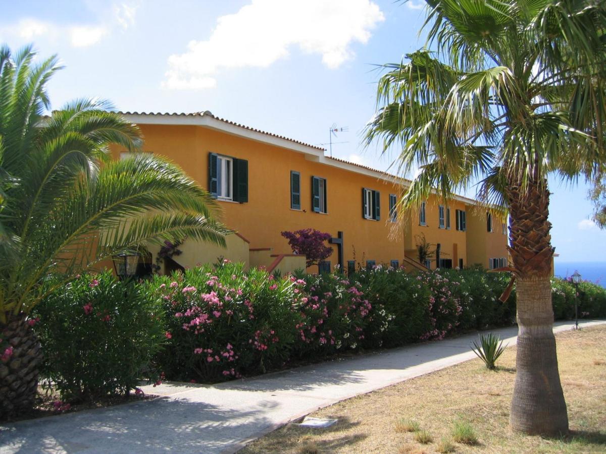 Apartment Casa Marzy- Charming With Pool, Sea & Volcano Views